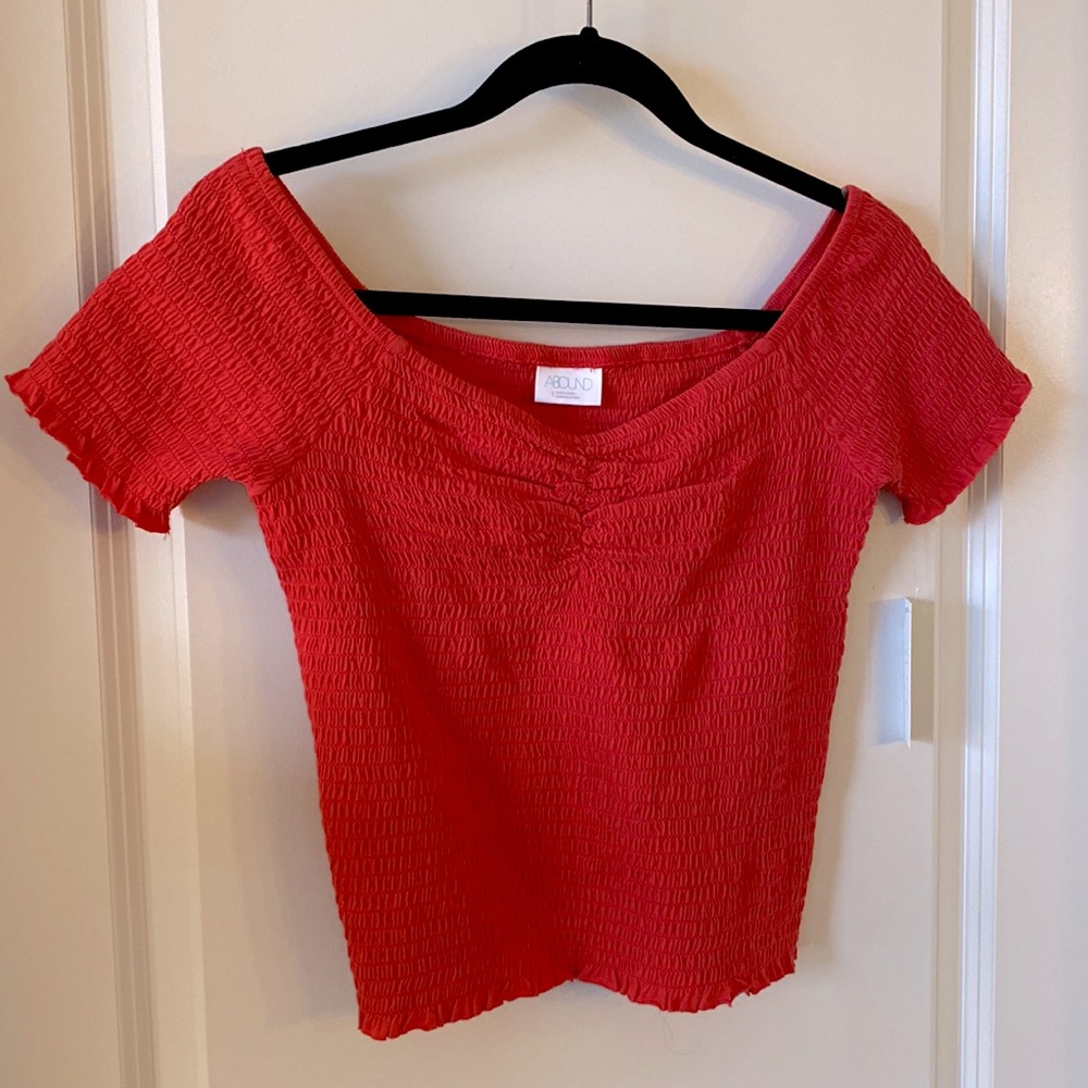 Abound pink ruffled crop top size S - TAGS ON!!